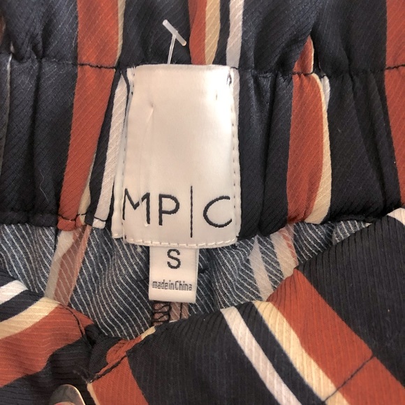 MINKPINK MPC | Illusions Paper Bag Striped Pants - Picture 3 of 6